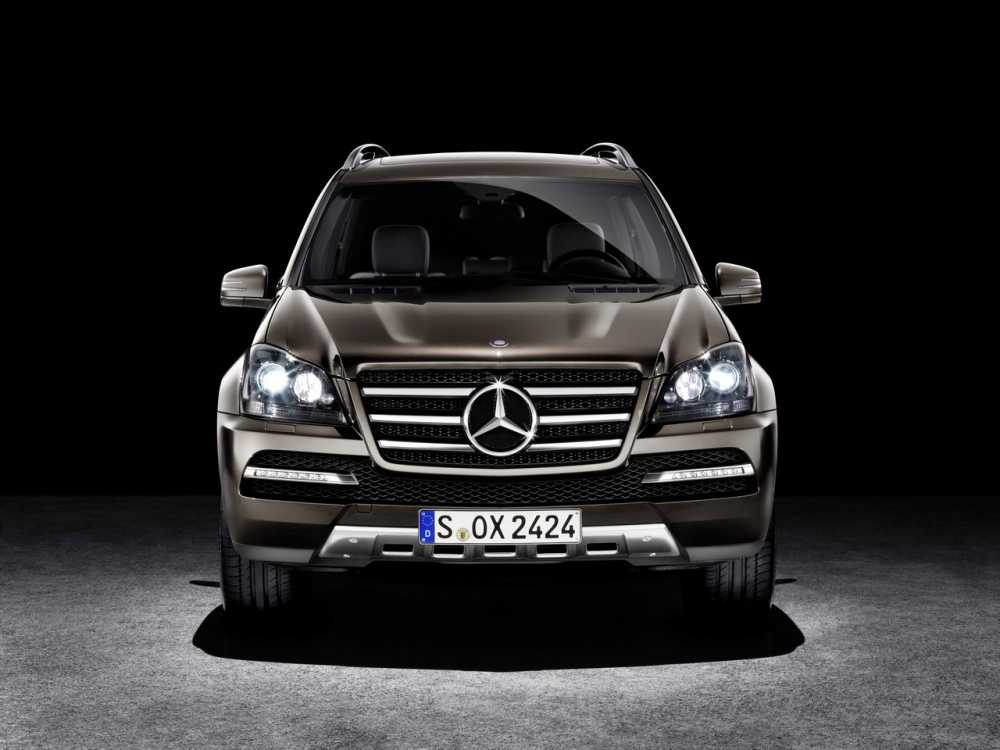 Mercedes GL "Grand Edition" 2011 : Gros luxe MercedesGLGrandEdition_01