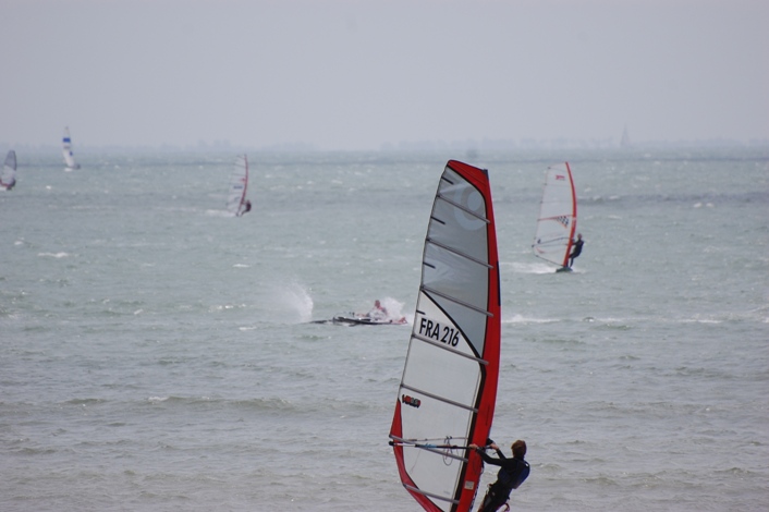 Le Raid La Tranche sur mer - Île de Ré - Page 2 12-06-28%20clinic%20la%20Tranche_39