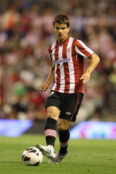 Negociaciones Athletic de Bilbao. Inigo-ruiz-de-galarreta--en-un-partido-con-el-athletic-club-de-bilbao--twitter