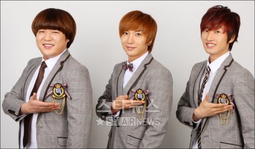 [TRAD] Entrevista - Leeteuk, Eunhyuk e Shindong: "A 'Academia Teuk' é outra parte do Super Junior" 2009120908161139578_5