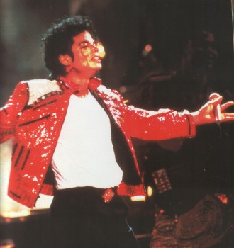 BAD WORLD TOUR  0ad948232519982