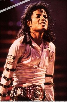 BAD TOUR VARIOUS  0d6ad4232551278