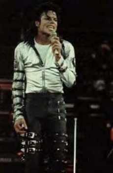 BAD TOUR VARIOUS  67d5aa232550829