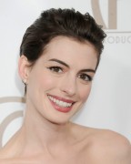 Anne Hathaway F676da234223784