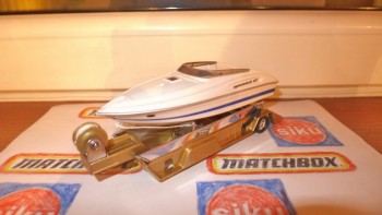 Matchbox Super Kings K-27 Power Boat & Transporter VN MIB 1977 - Page 2 68c108245980301