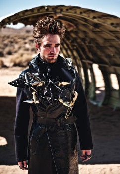 6 Noviembre-[Añadidos Nuevos Scans] Nuevo Photoshoot de Robert Pattinson para la Revista L’Uomo Vogue – Edición Nov 2012 83d1e2218002990