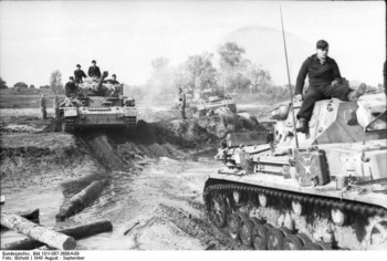 Panzer division. C8aa55220607257