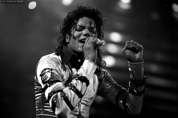 BAD TOUR VARIOUS  8e3e81232549307