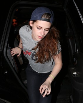 Kristen Stewart - Imagenes/Videos de Paparazzi / Estudio/ Eventos etc. - Página 31 964099241565927