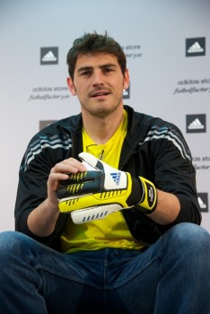 Iker Casillas , su novio - Página 12 97faf2250879061