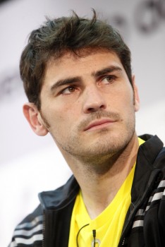 Iker Casillas , su novio - Página 12 C2ccd3250878839