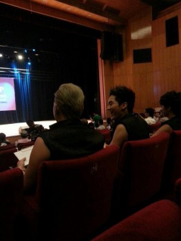 [PICS] 130629 NU'EST entrevista + mini show na Turquia (Turkey) 04834d263500700