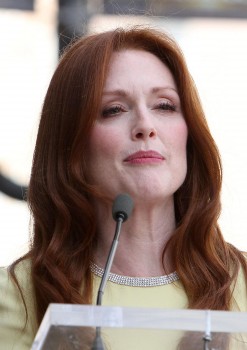 Julianne Moore  828b91279662481