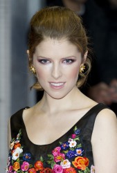 Anna Kendrick  21a902282567224