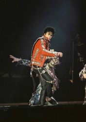 BAD WORLD TOUR  19bcba232524960