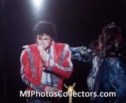 BAD WORLD TOUR  B70b07232525161