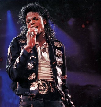 BAD WORLD TOUR  Ddcb4a232529823