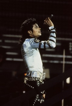 BAD TOUR VARIOUS  60d53f232551959