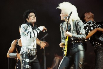 BAD TOUR VARIOUS  78f4ce232552087