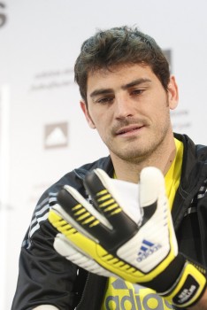 Iker Casillas , su novio - Página 12 E962ec250878836