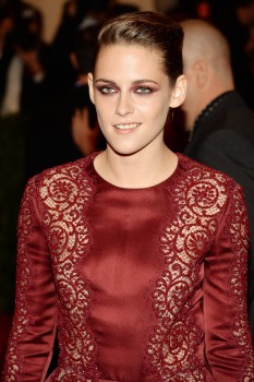 Kristen Stewart - Imagenes/Videos de Paparazzi / Estudio/ Eventos etc. - Página 31 6f4ad4253066369