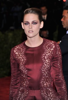 Kristen Stewart - Imagenes/Videos de Paparazzi / Estudio/ Eventos etc. - Página 31 D5b86b253071461