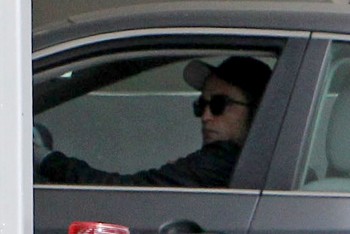 23 Mayo-NUEVAS Fotos HQ de Robert Pattinson en los Angeles (Mayo 23) B8da97256016050