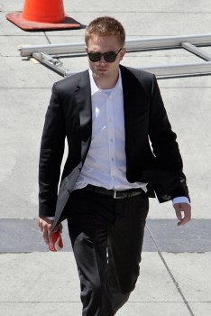 18 Agosto - Nuevas imágenes HQ de Rob en el set de "Map to the Stars" en LA!!! (17 Agosto) 16da19271041366