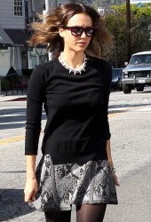 Jessica Alba - at Gwen Stefani's baby shower in Bel-Air 2/8/ 4d126a306844796