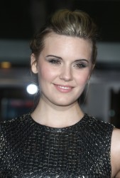 Maggie Grace - 'Non-Stop' premiere in LA 2/24/14 9499c8310419540