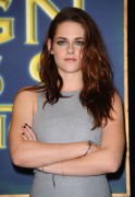 Kristen Stewart E8efce218217891