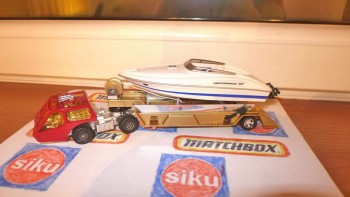 Matchbox Super Kings K-27 Power Boat & Transporter VN MIB 1977 - Page 2 649f43245980351