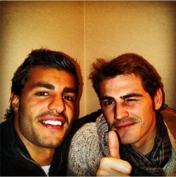 Iker Casillas , su novio - Página 34 68c44a247334425