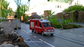 Mercedes Sprinter 6x6 Feuerwehr siku 2113 3e7bd3415988070