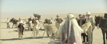 2 Julio - Nuevo Trailer de "Queen of the Desert"!!! 0317d7419331042