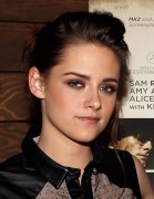 Kristen Stewart Feeae9224477104