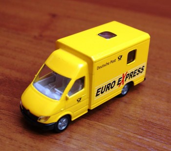 Mercedes Sprinter Deutsche Post AG siku 2020  Cb9baa224933725