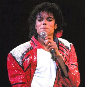 BAD WORLD TOUR  562dc7232519831