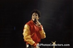 BAD WORLD TOUR  3f1756232525155