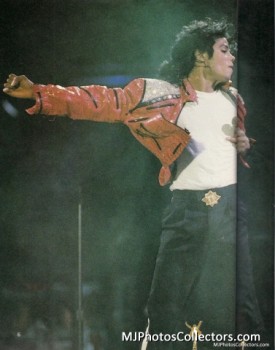 BAD WORLD TOUR  B169d4232521153