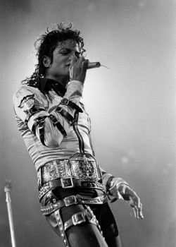 BAD TOUR VARIOUS  0e1fbf232549035