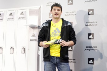 Iker Casillas , su novio - Página 12 A566f7250878843