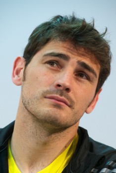 Iker Casillas , su novio - Página 12 Ab6664250878974