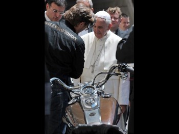 De Benedicto XVI a Francisco - Página 9 D89e11260367807