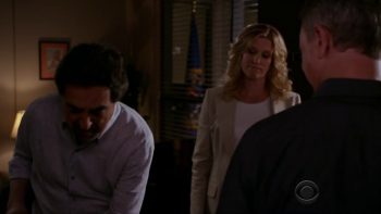 Criminal Minds : Beyond Borders Crossover CM S10e19 - Pilot F1c503406050216