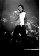 BAD WORLD TOUR  00d7e6232519989