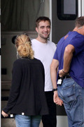 23 Julio - Nuevas imágenes HQ de Robert en el set de MTTS, ayer!!! (22 Julio) 66f5b9266730213