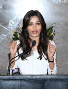 Freida Pinto Ec9323281214460