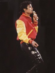 BAD WORLD TOUR  9856cd232525042