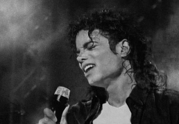 BAD WORLD TOUR  E95535232534345